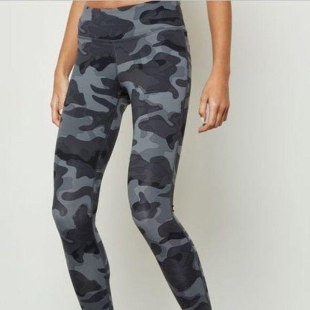 Reebok Training Lux Camo Print Legging Sculpt 7/8